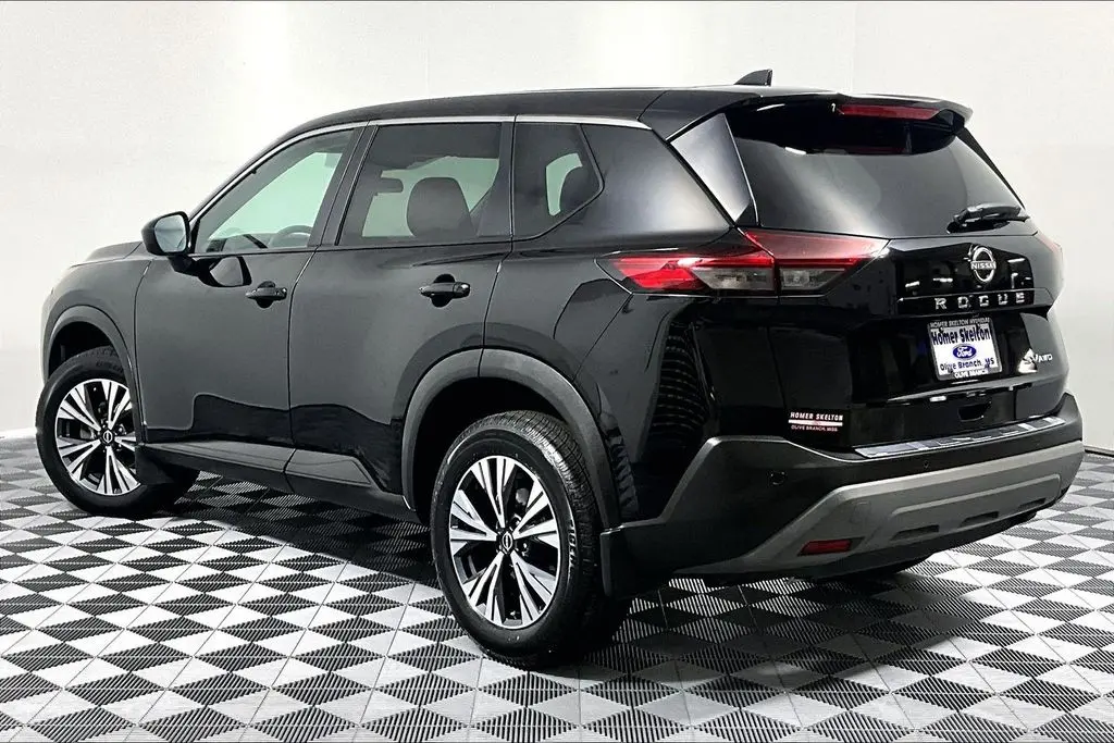 2023 Nissan Rogue - $25,241