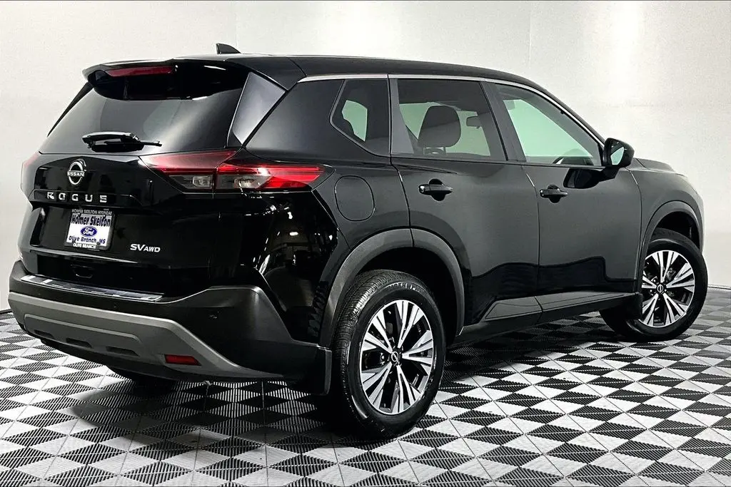 2023 Nissan Rogue - $25,241