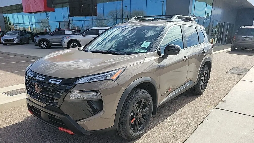 2026 Nissan Rogue Rock Creek
