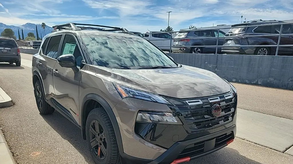2026 Nissan Rogue Rock Creek