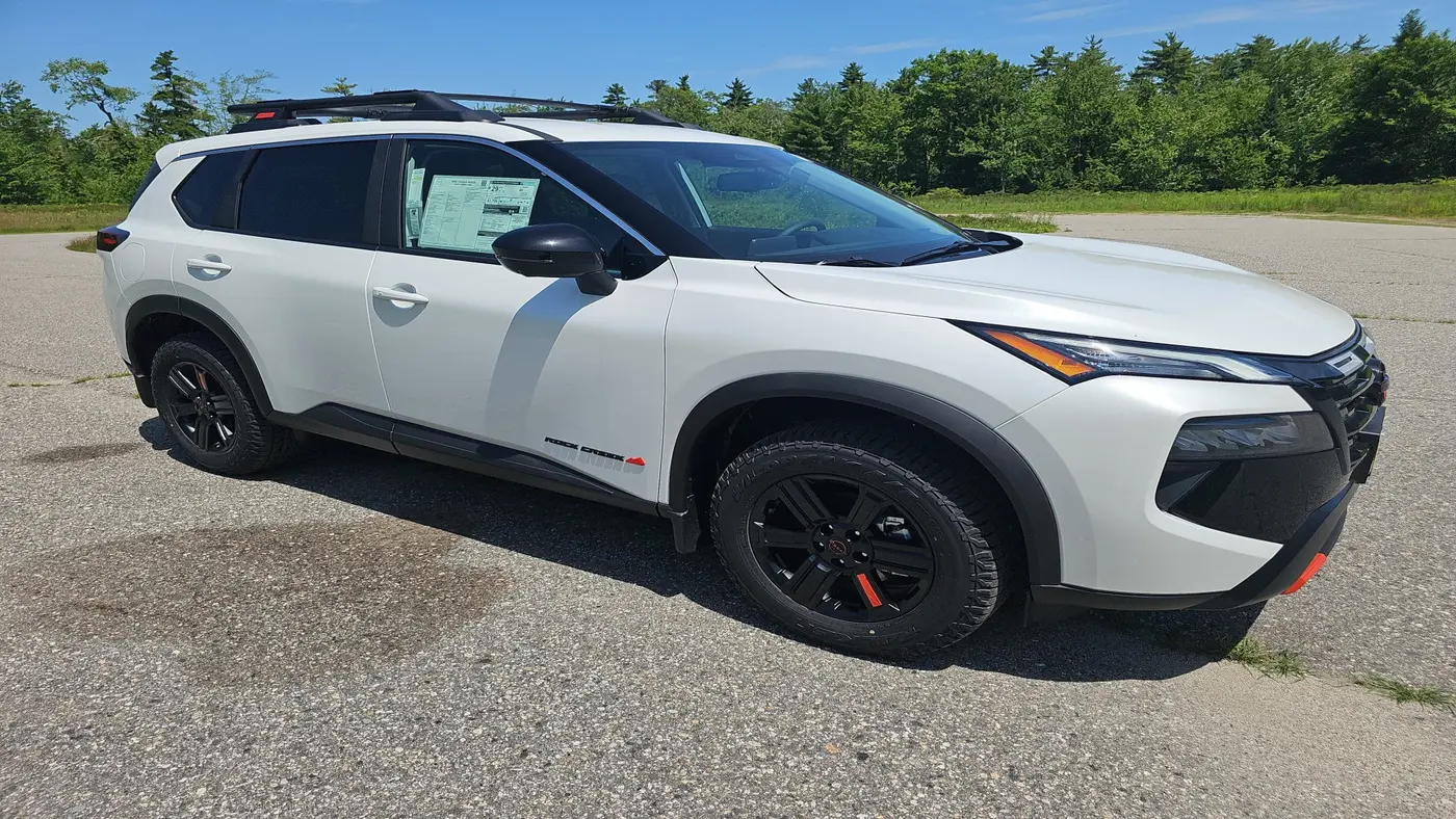 2026 Nissan Rogue Rock Creek