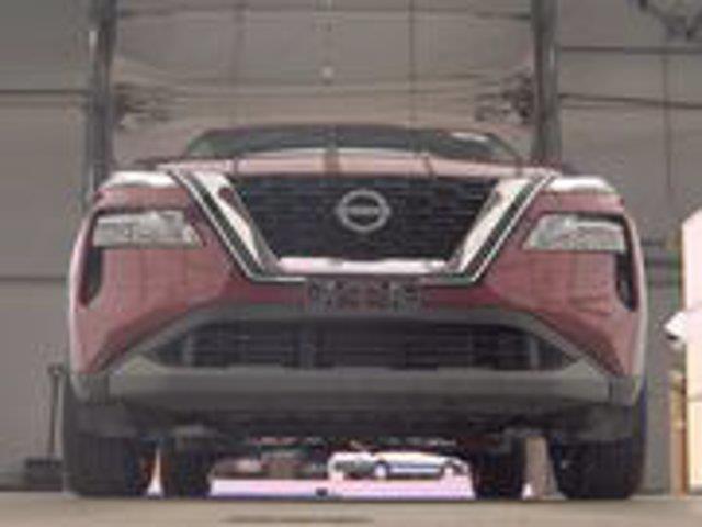 2023 Nissan Rogue - $25,990