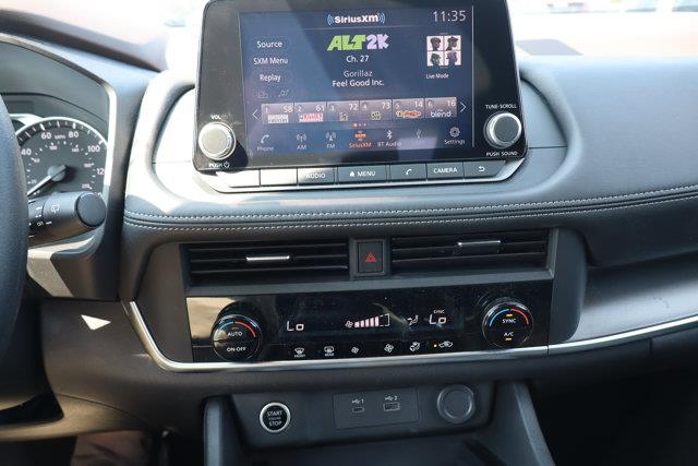 2023 Nissan Rogue - $25,990