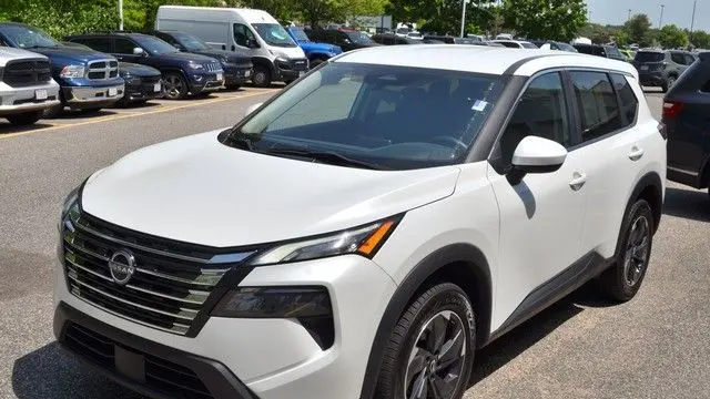2024 Nissan Rogue SV
