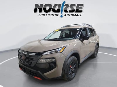 Photo of a 2025 Nissan Rogue AWD SV 4DR Crossover for sale