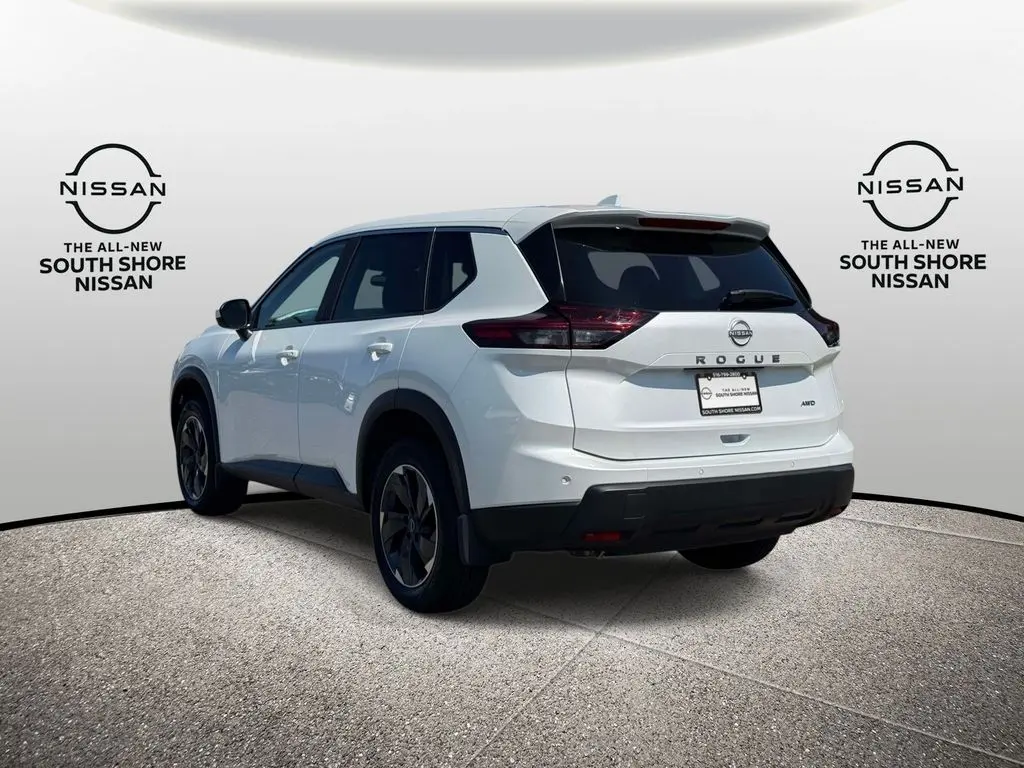 2026 Nissan Rogue - $27,595