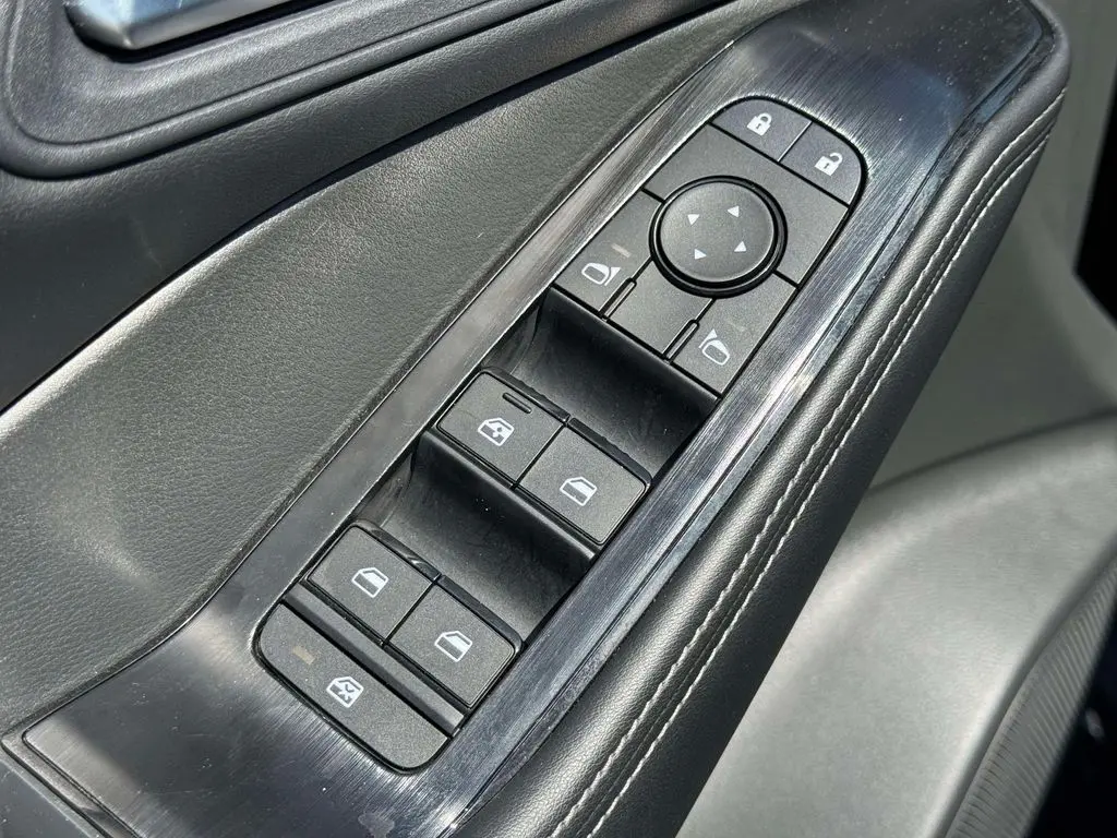 2026 Nissan Rogue - $27,595