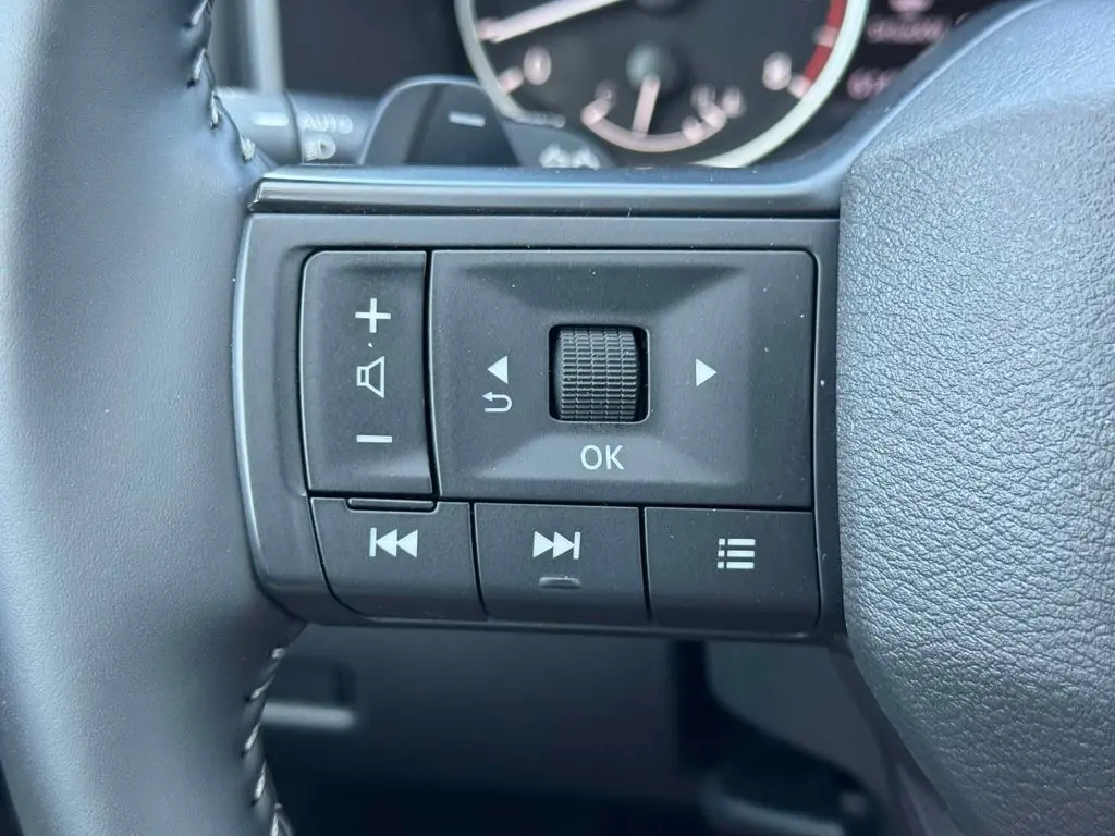 2026 Nissan Rogue - $27,595