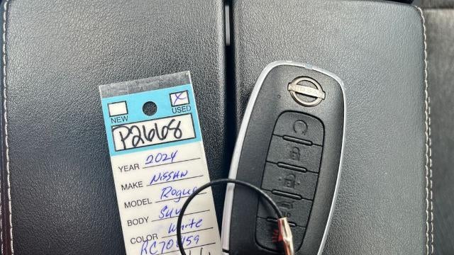 2024 Nissan Rogue SV