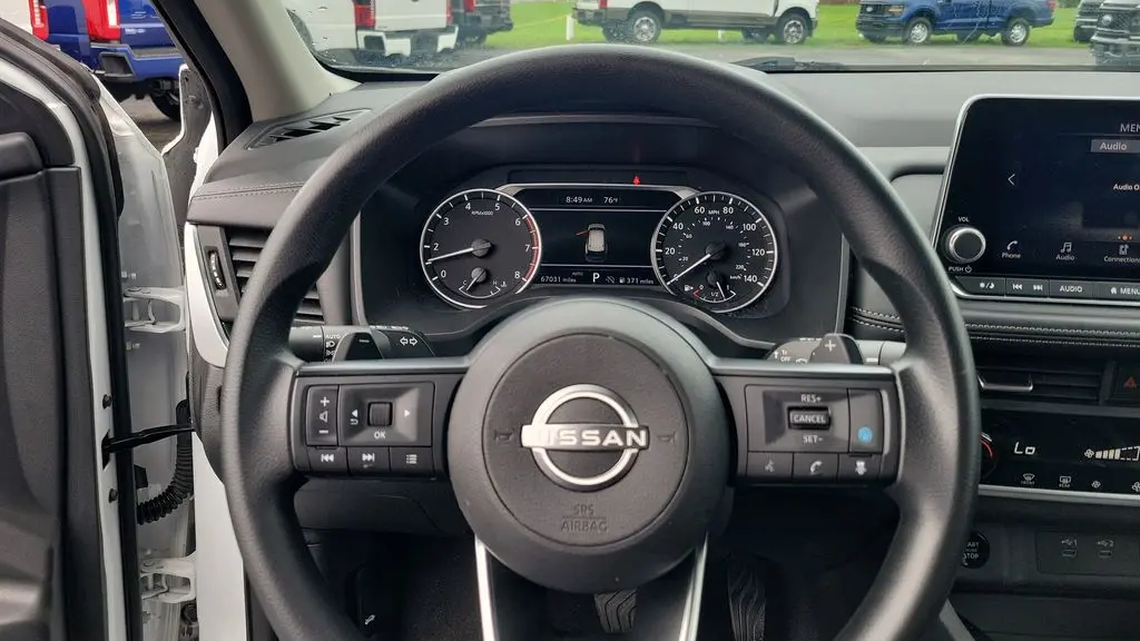 2024 Nissan Rogue SV