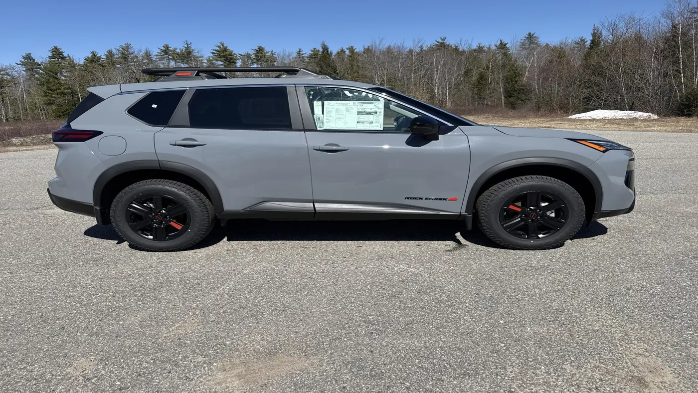 2026 Nissan Rogue Rock Creek