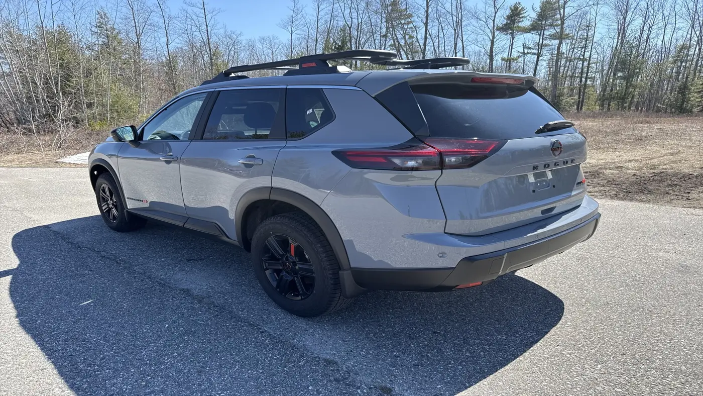 2026 Nissan Rogue Rock Creek