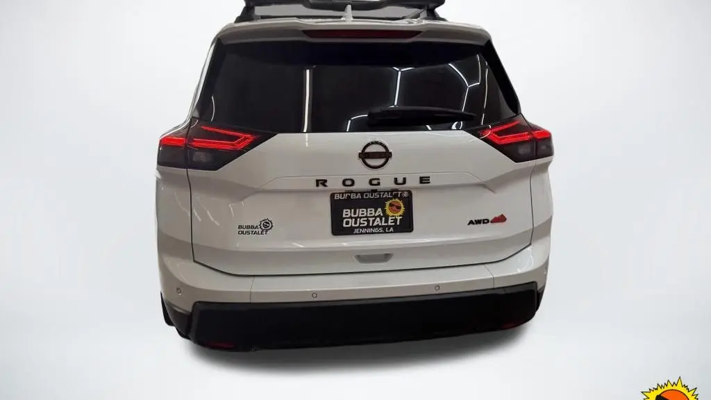 2025 Nissan Rogue SV