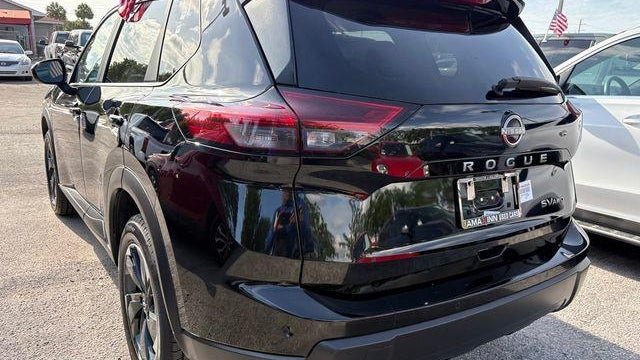 2024 Nissan Rogue SV