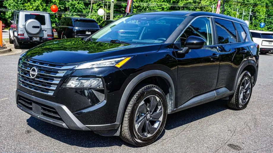 2025 Nissan Rogue SV