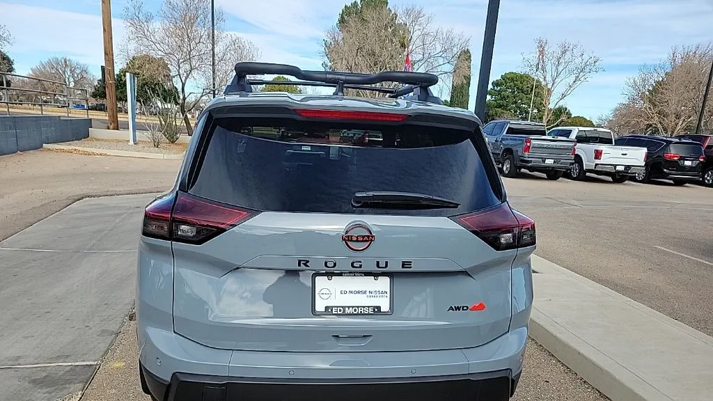 2026 Nissan Rogue Rock Creek