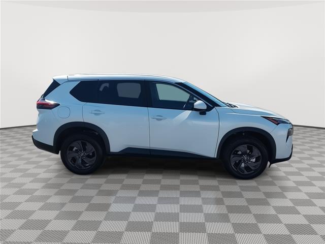 2026 Nissan Rogue - $32,900