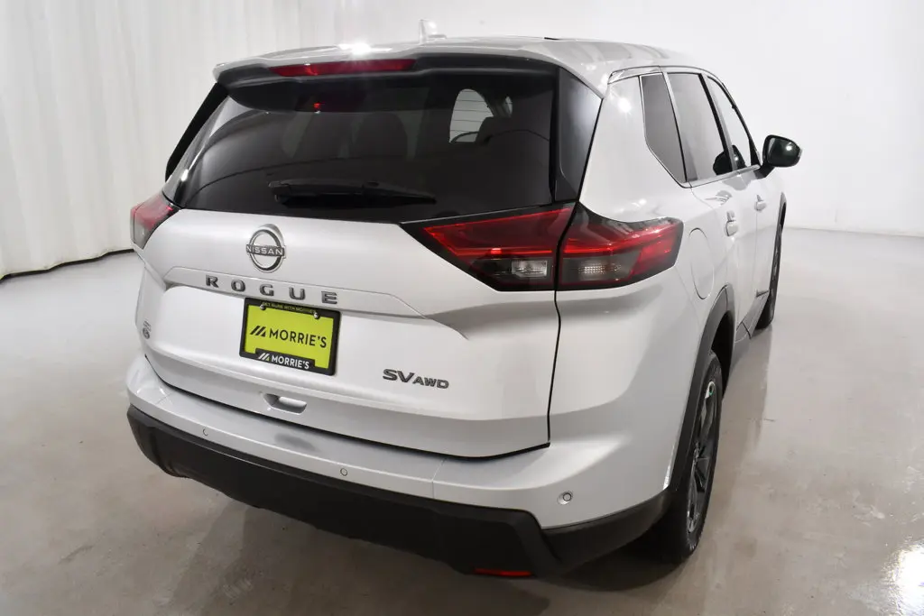 2024 Nissan Rogue - $17,355