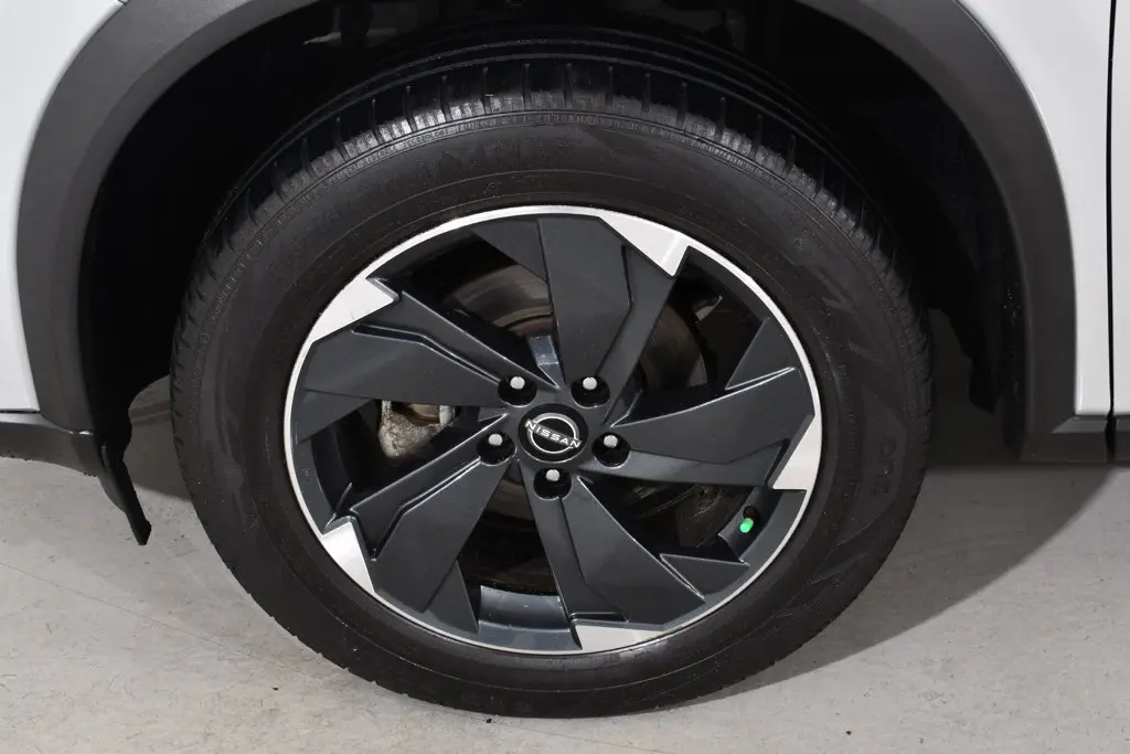2024 Nissan Rogue - $17,355