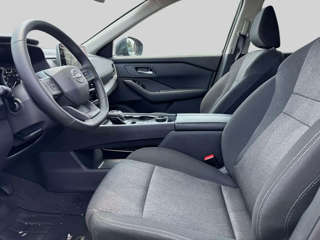 2026 Nissan Rogue - $27,695