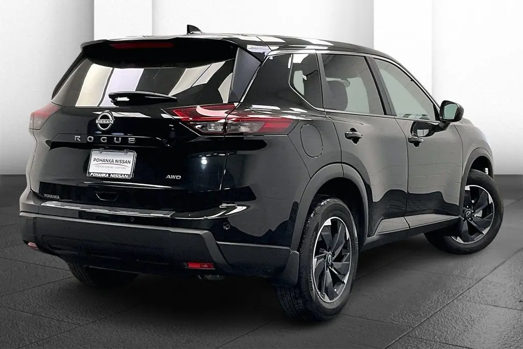 2026 Nissan Rogue - $26,220