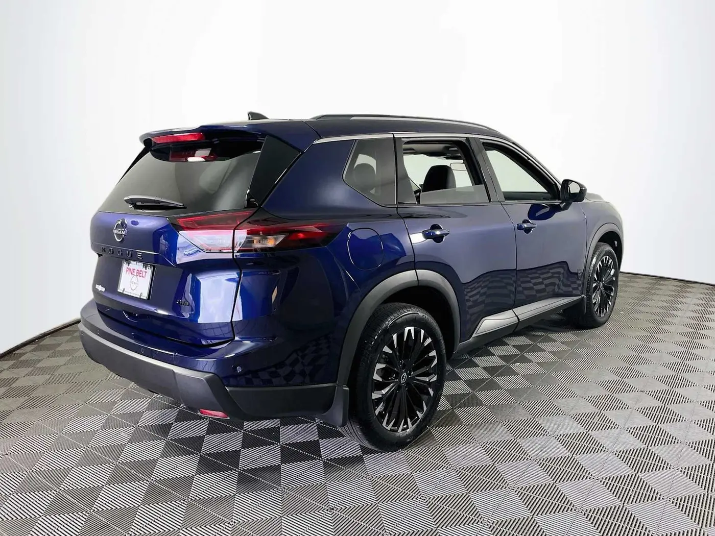 2026 Nissan Rogue - $33,995