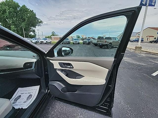 2025 Nissan Rogue - $19,995