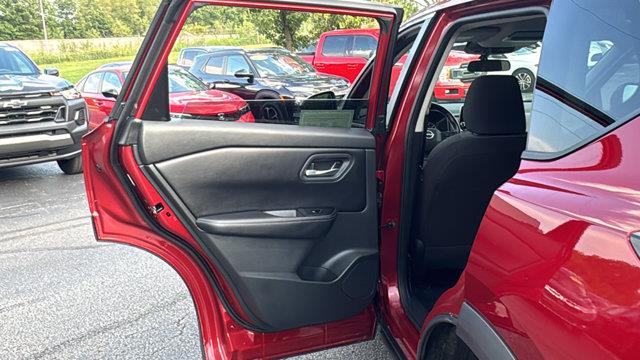 2025 Nissan Rogue - $19,976