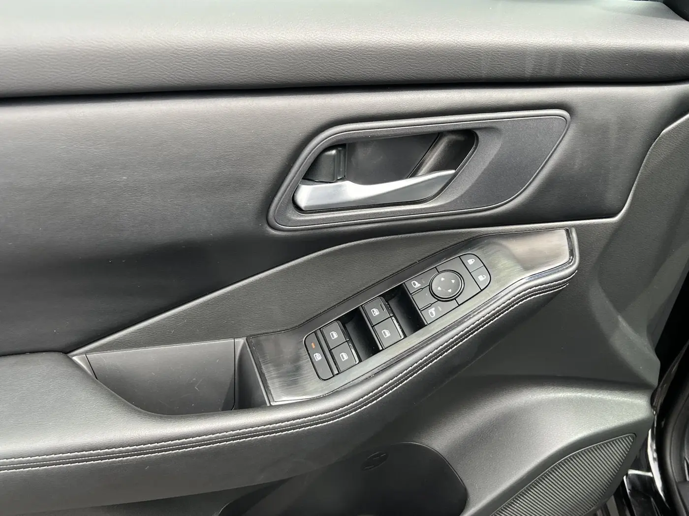 2025 Nissan Rogue - $22,049