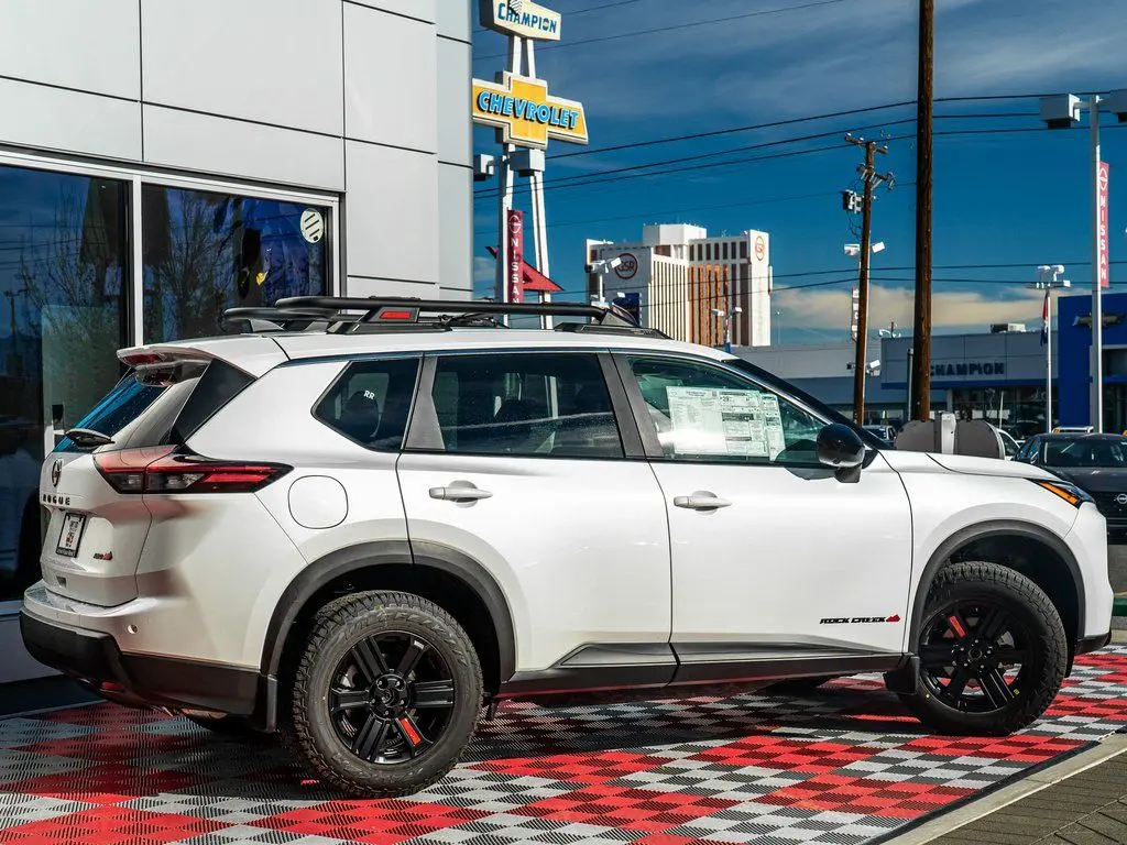2026 Nissan Rogue - $35,988
