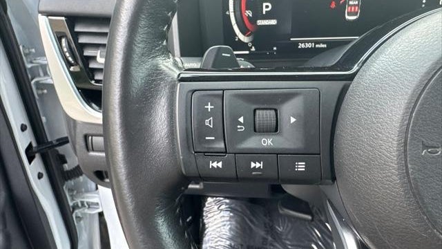 2024 Nissan Rogue SL