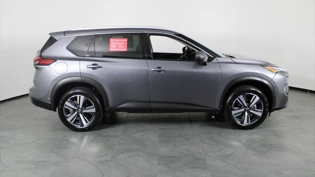 2026 Nissan Rogue SL