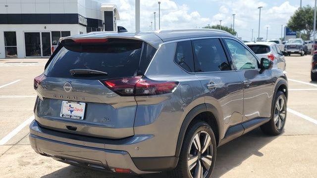2026 Nissan Rogue SL