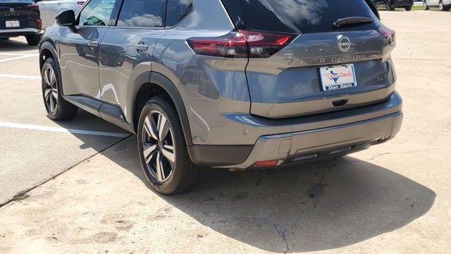 2026 Nissan Rogue SL