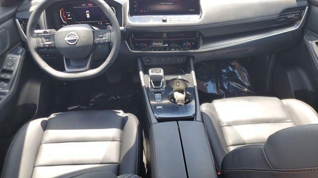 2026 Nissan Rogue SL