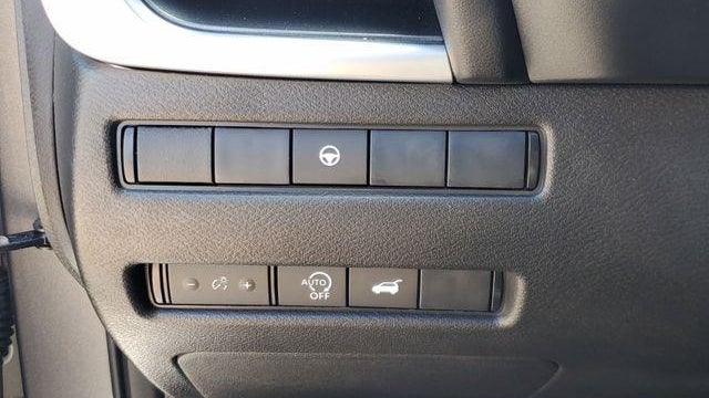 2026 Nissan Rogue SL