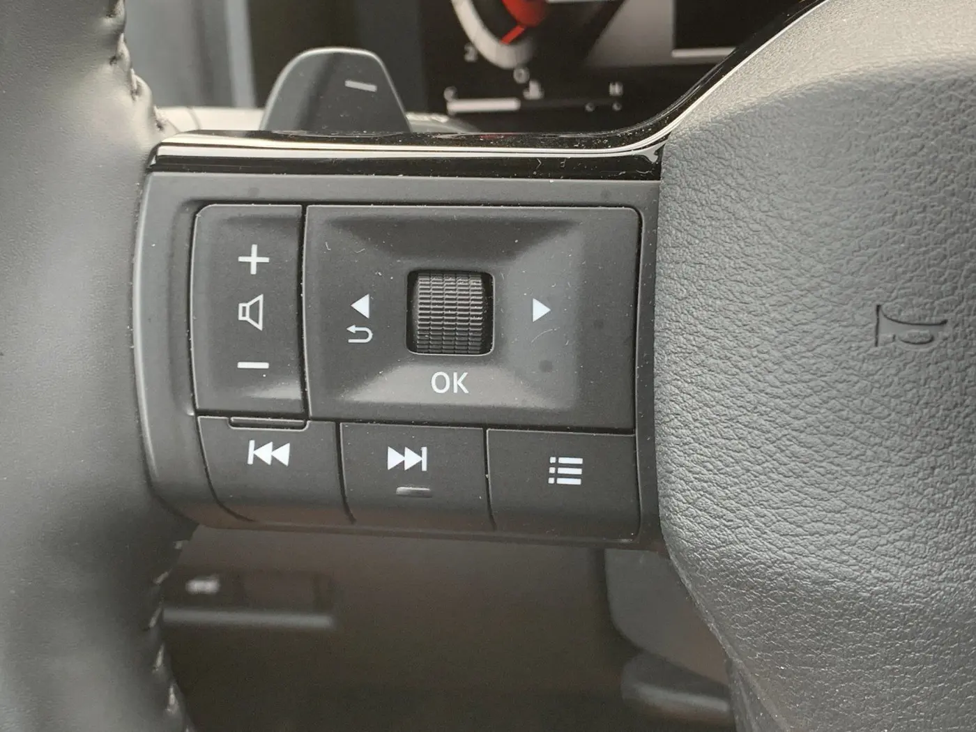 2025 Nissan Rogue - $28,445