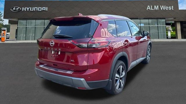 2024 Nissan Rogue SL