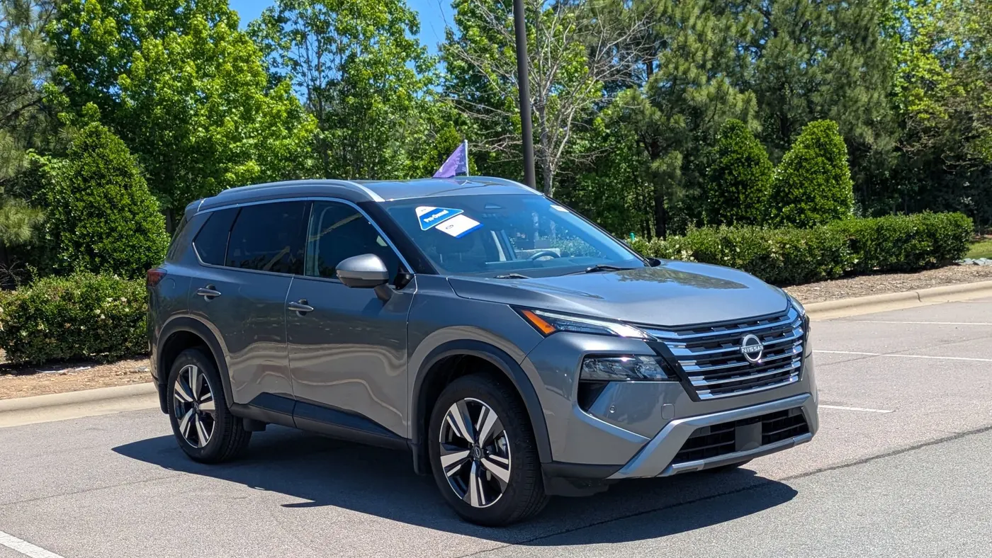 2024 Nissan Rogue SL