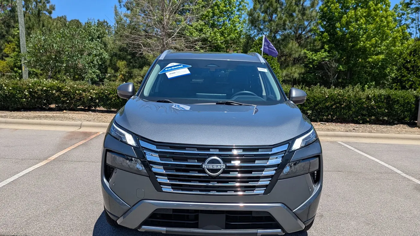 2024 Nissan Rogue SL