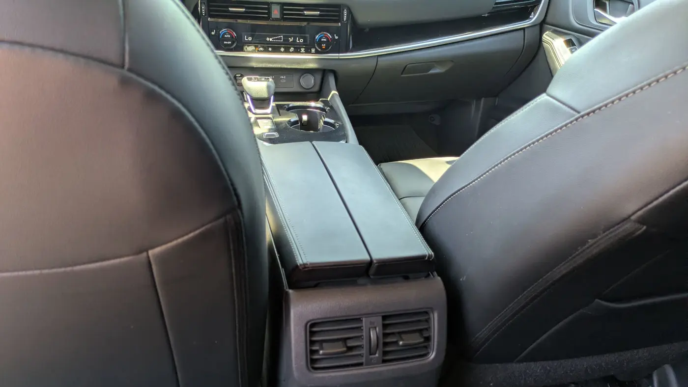 2024 Nissan Rogue SL