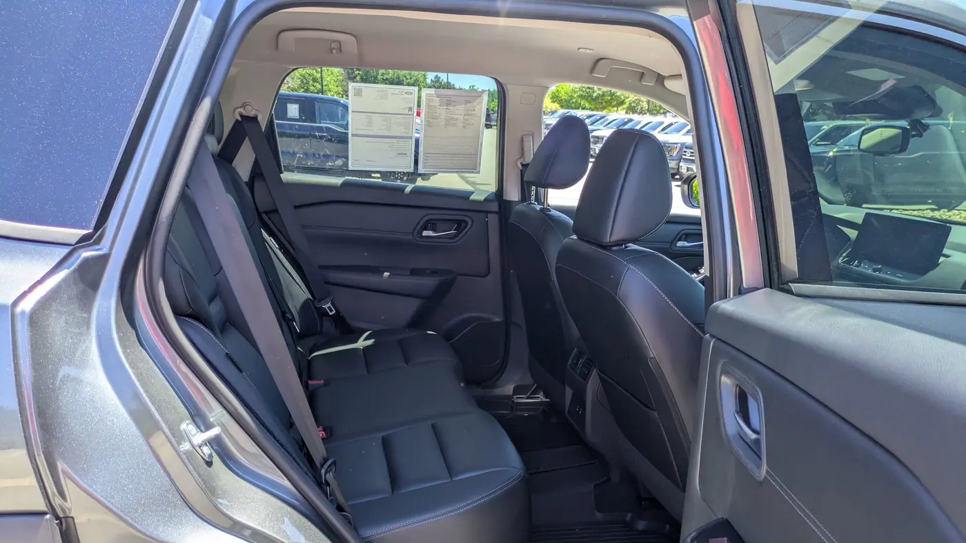 2024 Nissan Rogue SL