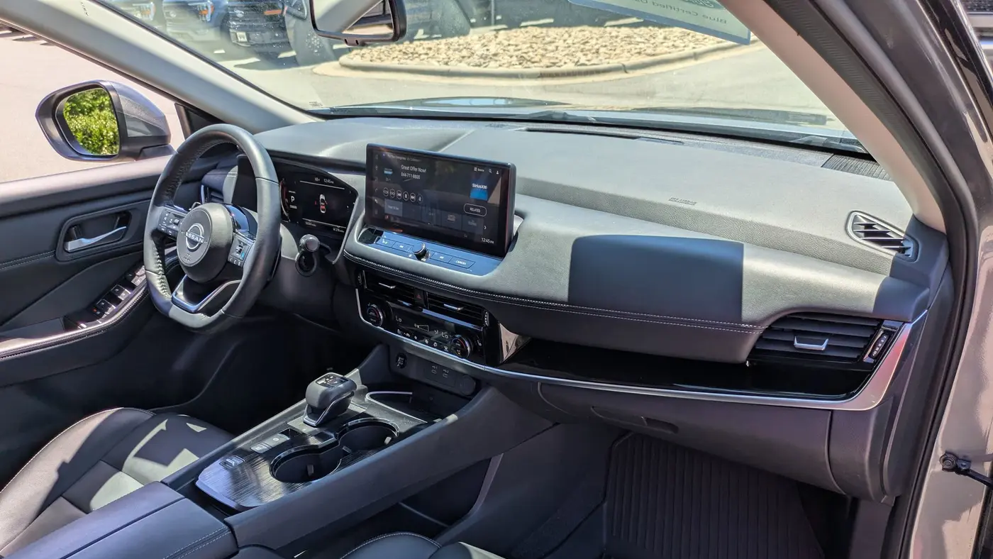 2024 Nissan Rogue SL