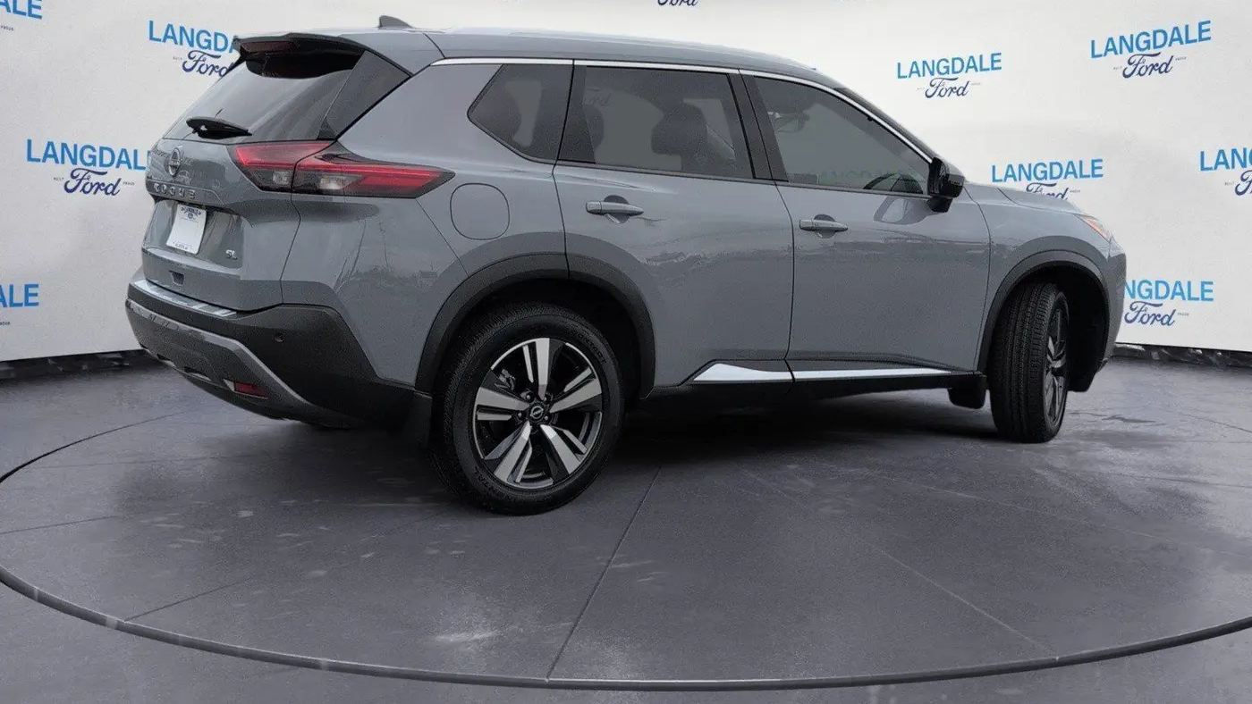 2023 Nissan Rogue SL