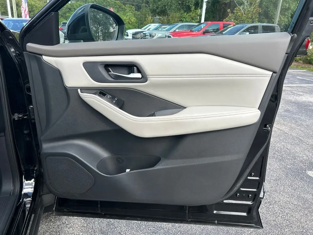 2025 Nissan Rogue - $29,240