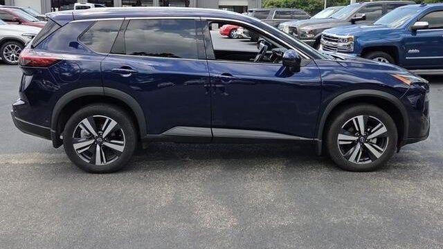 2024 Nissan Rogue SL