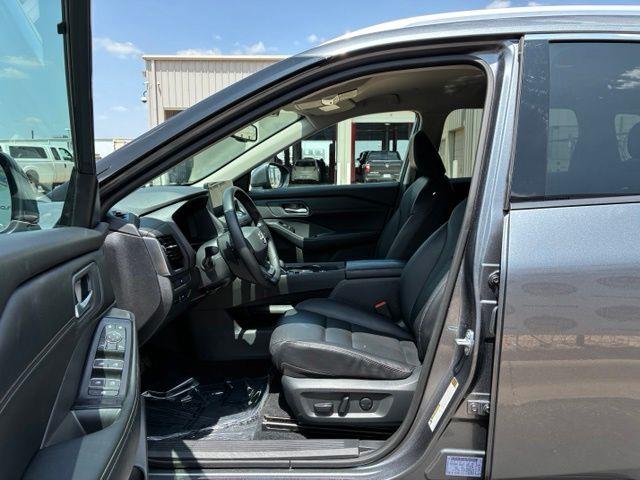 2026 Nissan Rogue - $25,799