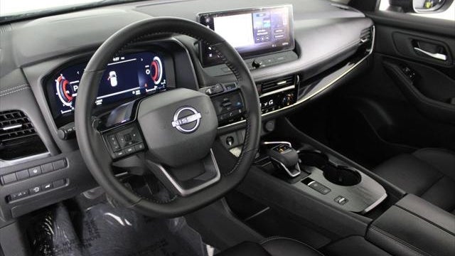 2026 Nissan Rogue SL