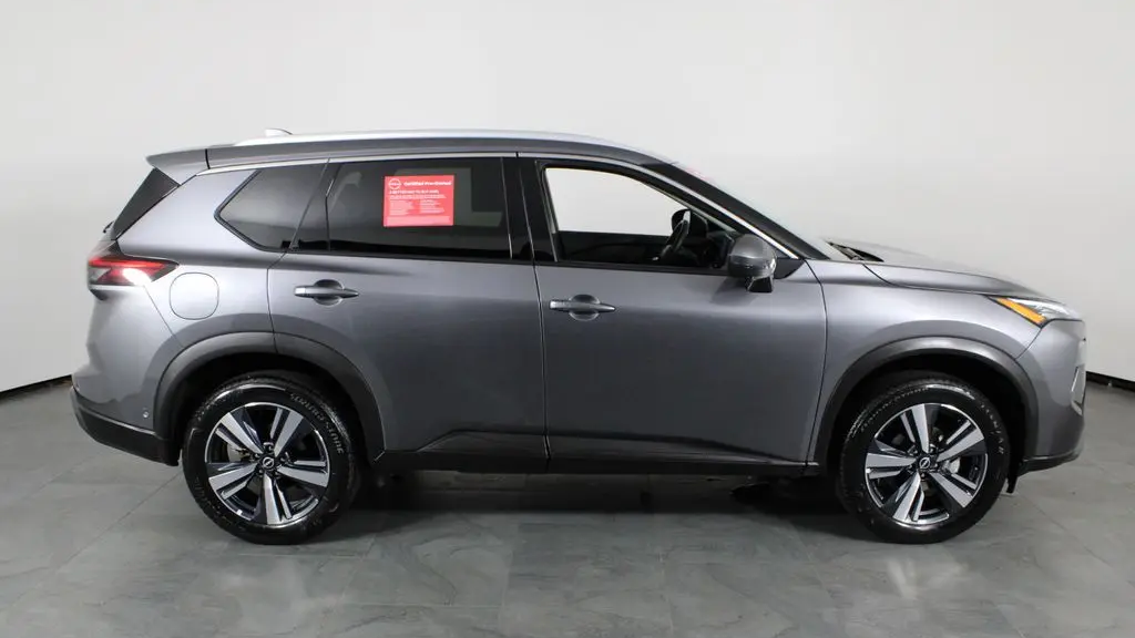 2026 Nissan Rogue SL