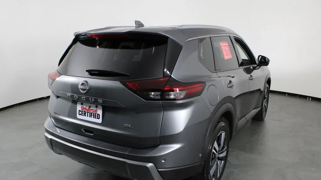 2026 Nissan Rogue SL